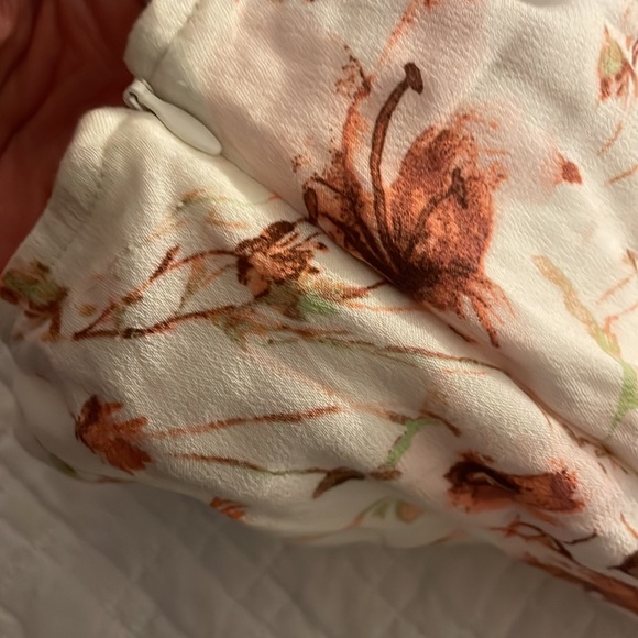 BP Slim A-Line Miniskirt in Ivory- Coral Romantic Floral - Picture 5 of 7